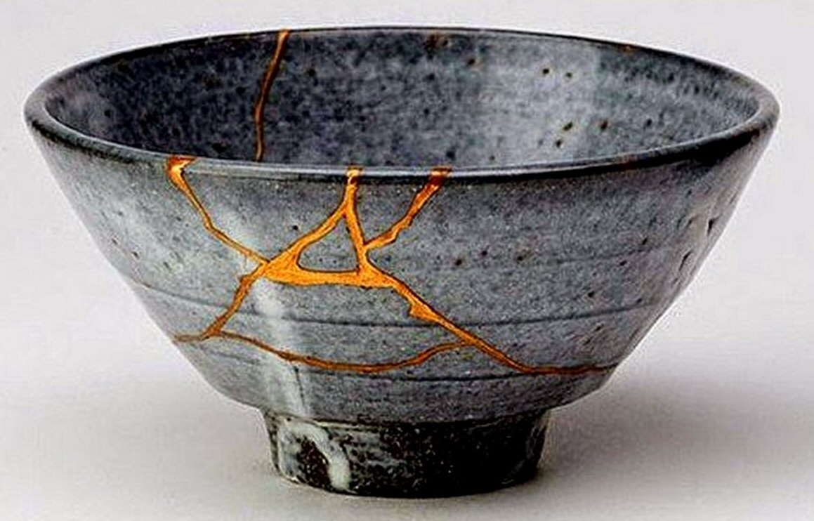 kintsugi-bowl.jpg